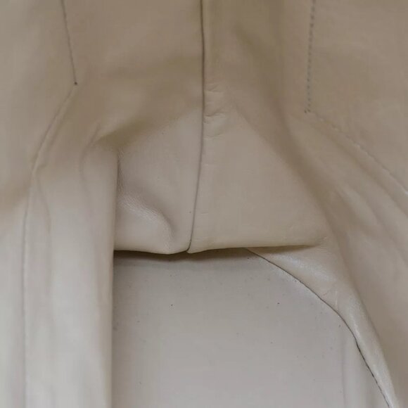 AUTHENTICITY GUARANTEED LOUIS VUITTON BUCKET GM Shoulder Tote Bag Monogram - Picture 13 of 15